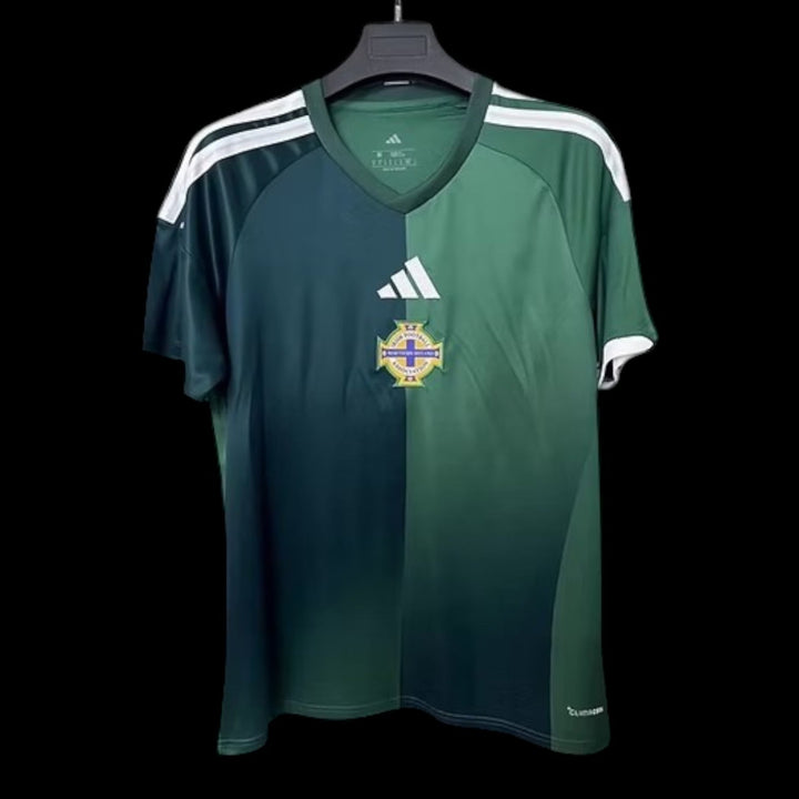 Irlande du Nord Maillot Domicile 26/27 — vue 1