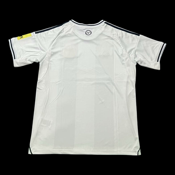 Newcastle Maillot Domicile 25/26 — vue 2