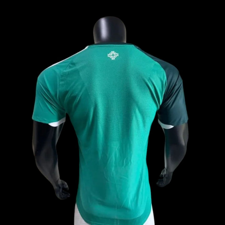 Irlande du Nord Maillot Domicile 26/27 – Version Player — vue 2