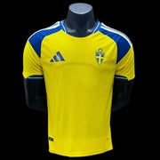 Suède Maillot Domicile 26/27 – Version Player — vue 1