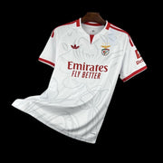 Benfica Maillot Avant-Match 26/27 — vue 1