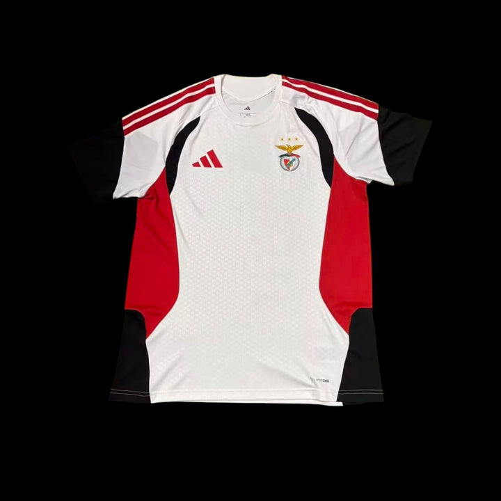 Benfica Maillot Avant-Match 26/27 — vue 1