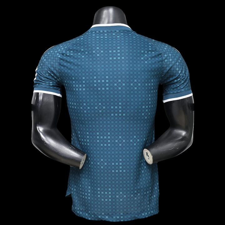 Real Madrid Maillot Extérieur 26/27 – Version Player — vue 2