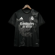 Real Madrid Maillot Concept 24/25 — vue 1