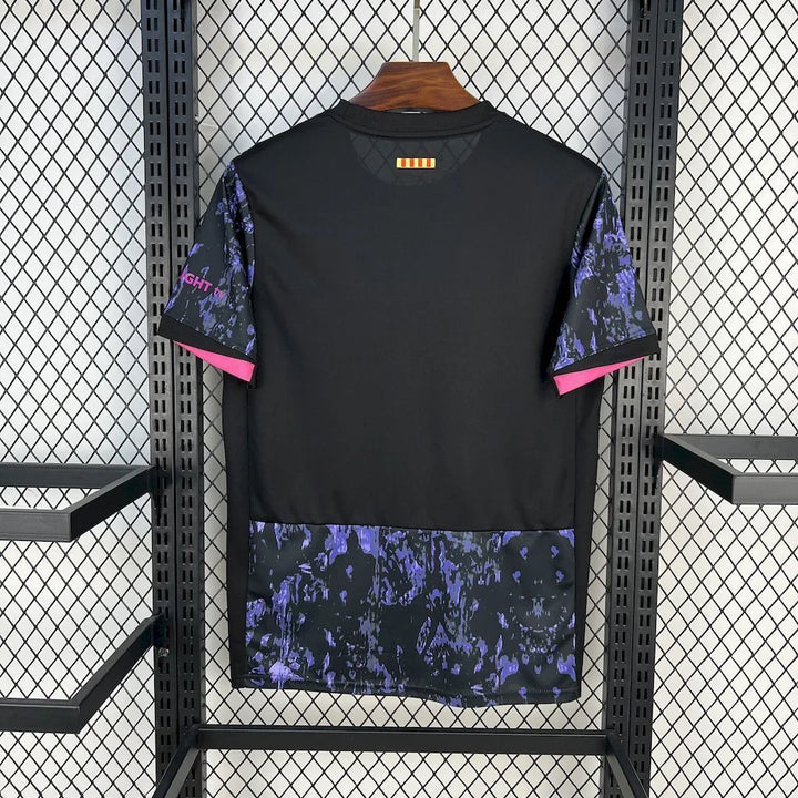 Maillot FC Barcelone Concept Camouflage Violet 2025/2026 — vue 2