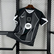 Maillot FC Barcelone Concept Rayures Noires 2025/2026 — vue 1