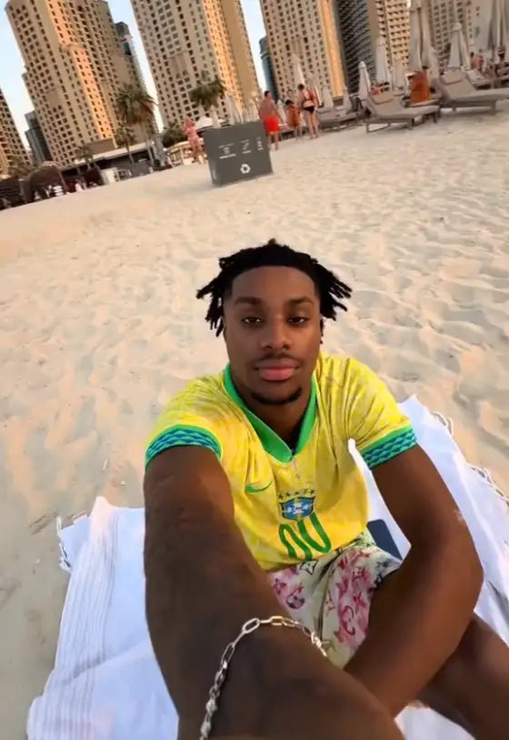 Aperçu de Central Maillot